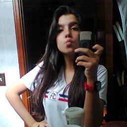 sou chata,grossa, antipática,mimada,estressada 
quer uma garota perfeita? compre uma Barbie (: