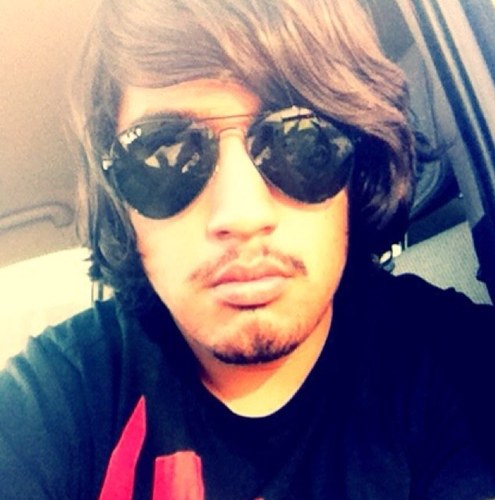 Welder,Bassist of @jtg_band