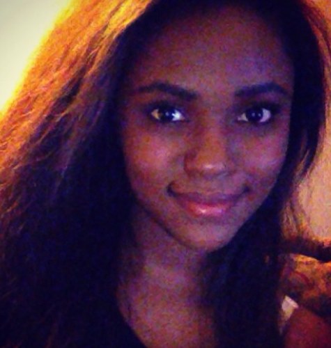 hey hey hey hey umm... follow me on instagram @pilarrdarling