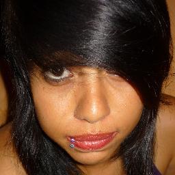 15 aninhos *--* sou hetero nao assumida ;//  amo Bullet For My Valentine e Megadeth sz  e sim Dave Mustaine er gostozaum 6' rç'