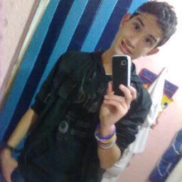 RomeLuka's profile picture. holii , este es mi tonto face :3 https://t.co/rAnvpdevRq siganme o agregenme y  este mi ask http://t.co/V8iJY6YGDC