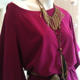Tienda online de vestidos de fiesta, ropa pret a porter, accesorios,zapatos y más. Instagram/Pinterest/Facebook/Twitter