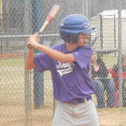 10 years old / loves baseball / minecraft