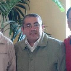 Pastor principal de Casa de Dios Laguna, Director de Atmosfera Youth y Atmosfera Band.