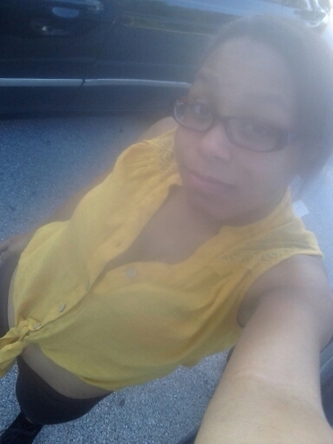 KrissyFaded's profile picture. I HATE LIERS WITH A PASSON im 18 in the 11th grade IM FADED (: