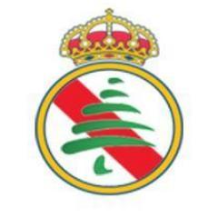 soccer player loves futbol and real madrid and supports the ccause in palestine! and love world futbol!