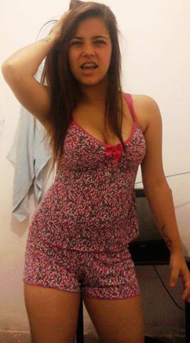 Corinthiana fanática, amo rosa, amo pizza e amo pollo.