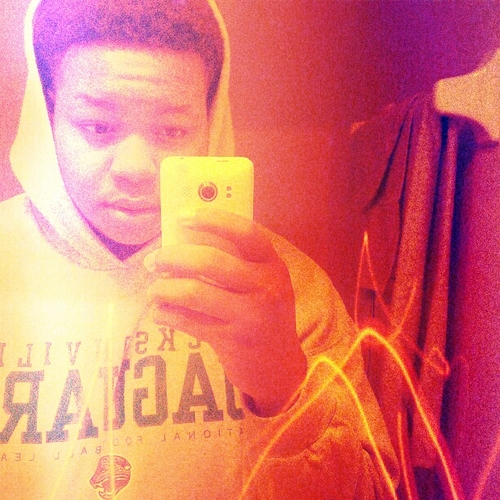 Im 15 ijust Be Chillin So Fwm #messageme
IG:David_isaiah93
Follow Me #FollowBack