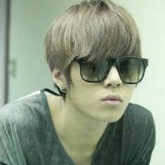สวัสดีจ้า แค่ RT ก็จะตามไปฟอล ไม่ต้องฟอลกลับน้า ถ้าจะฟอล ขอให้ฟฟอลที่แอคนี้ @AominnyInfin ขอบคุณที่อ่านจนจบค่ะ