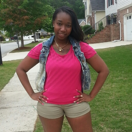 Foreign_Bitch's profile picture. FUC U WANNA KNOW ABOUT ME 4 JUST #FOLLOWME 
Have 2 lil girls that i love so much Azariyah & Ayva 
mother and father thats me all in one