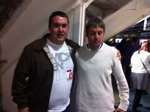 llunchbox79's profile picture. 