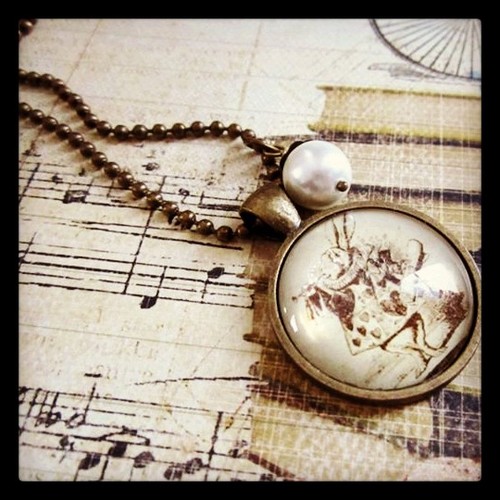 tessabydesign's profile picture. Vintage inspired loveliness from the bottom of the world.