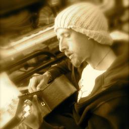Alternative acoustic singer songwriter from NZ, his music described as ”it's like floating on gentle waves, while the sun is sparkling on the water.
