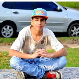 hola*-* seguime y te sigo :*