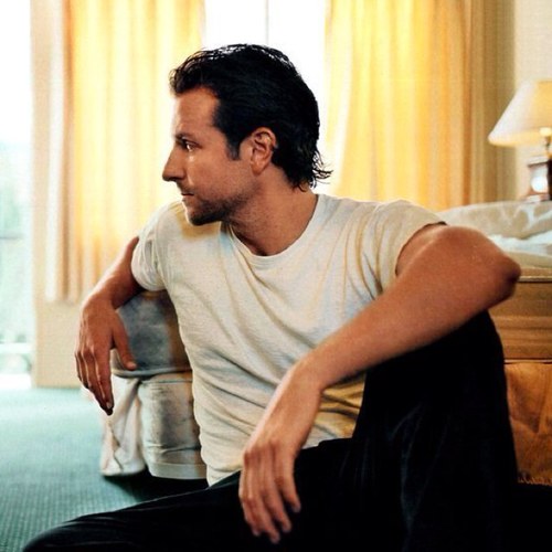 BradleyCooperCW's profile picture. 