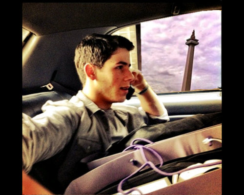 Akun resmi Nicholas Jerry Monas. Kembarannye Nick Jonas. Cowo terlahir ganteng. Ini bukan kutukan tapi kenyataan. DanaT♥