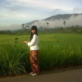 I'm just a simple girl, but I've millions dreams to be a spectaculer girl, n I will do anything to get it. Ơ̴̴͡.̮Ơ̴̴̴͡| i♥ الله| i♥ my parents | i ♥@sonyhsc