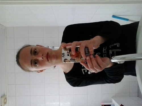 12 jaar woonplaats:rottevalle love one direction school: ynemande (9-11-2000