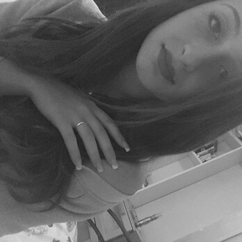 Nᴵᴬᴸᴸ Hᴬᴿᴿʸ Lᴼᵁᴵˁ Lᴵᴬᴹ Zᴬʸᴺ ♡ 
*Space reserved for write that the boys followed me*
AHAHAHAH,i'm gonna wait the next 3.069 years.
{Italian Directioner} .♥