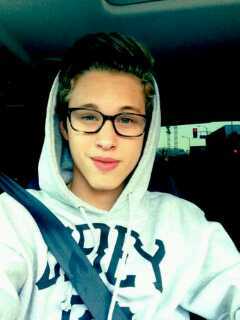 itsSkaterBoys's profile picture. Recording Artist | Vocalist | King | 22 | 6'5 | Dancer | Actor|Model |