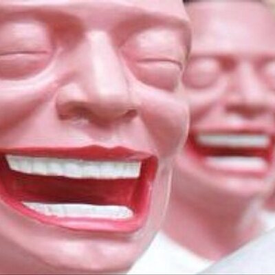 ワロスbot笑ったら負け Bot Twitter