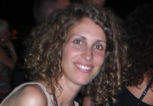 IsabelAra3's profile picture. 