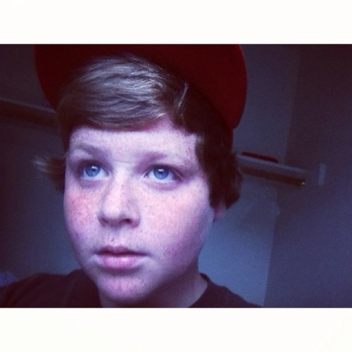Follow me i follow you see. Ya ok :) follow me on instagram @zachautryy 5.4k