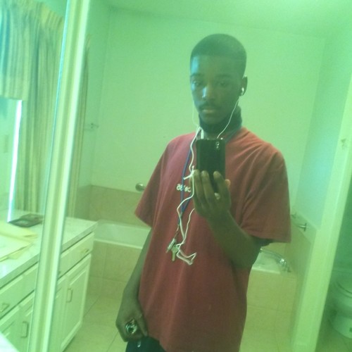Follow Mhe & ill do da same 4 u