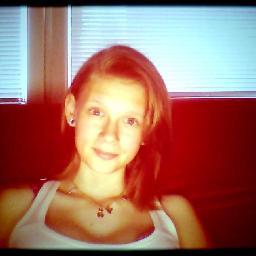 My names is Vanessa im from Slovakia (narnia) .... im Belieber :3 3 ....