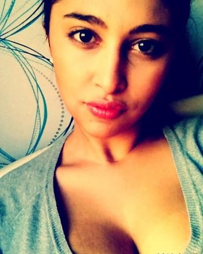 alici_merve's profile picture. Havali.