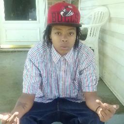 .FOLLOW ME AN I WILL FOLLOW BACK :)