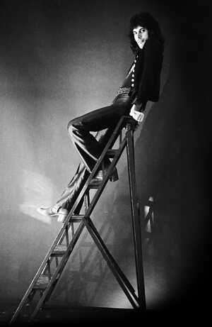 I'm not going to be a rock star, im going to be a legend !!