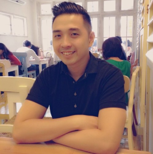 An optimistic guy who sees the world in a positive way
