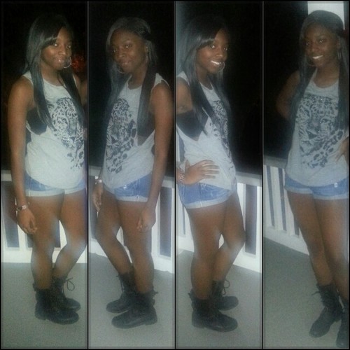 follow me .. i follow back !!! IG: ijustbe_chillen