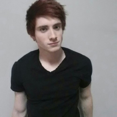 JakeWaters7's profile picture. 