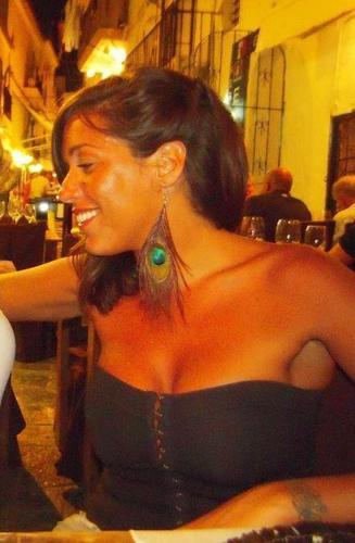 Funnyfique's profile picture. 