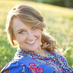 Creating stunning portraits for high school seniors.
