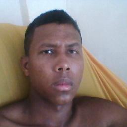 '' Mesmo que seu dia seja dificio , Faça dele Um dia Alegrii .