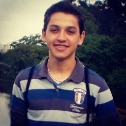 Aquariano,17 anos, Solteiro, amo amigos, chocolate, praia, familia, viajar, de Franca-SP.   Follow-me!   ...