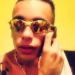 fã do melhor mc de são paulo @mckauankoringa Acho ruim ? disca 190 e manda me pegar haha ./ P a n d i n h a @fc_mcdalestte ♥ / Irmã @exprincesa_ ♥