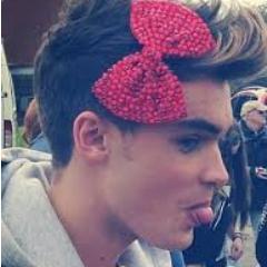 1/4 Union J. Georges, James, Jamie. Best friends ever.