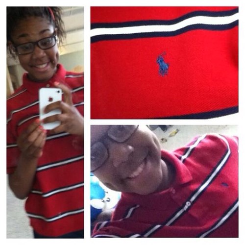 I play sports , im cool asf , smart a freshmaaaaan , and class of 2017 (: