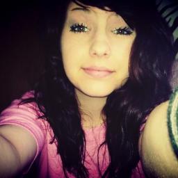 I AM ALL BOUT CANDICE GLOVER AND HOPES SHE FOLLOWS ME AND I LOVE EVERYONE