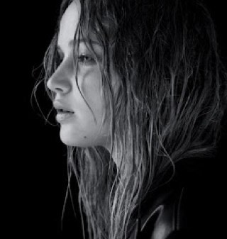 Kat__Everdeen_'s profile picture. I'm Katniss.I'm taken by @PeetaBreadTHG and he is my one and only horny baker boy