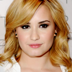 Headers y BG a pedidos :) ♥
http://t.co/V6fGhGzILN