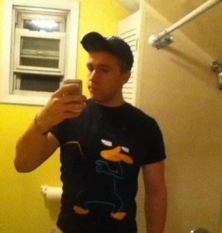 TonyVespi's profile picture. I love God, play guitar, am a movie buff, love the outdoors, and have a keen interest for video games, cartoons, and music. Weirdest dude you'll meet.