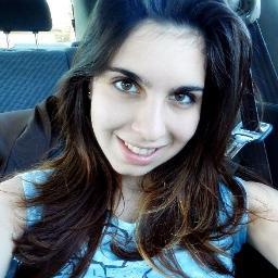 O amor e a fidelidade se encontrarão,a justiça e a paz se abraçarão. A fidelidade das pessoas brotará da terra,e a justiça de Deus olhará do céu . -Salmo 84(85)