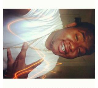 @GoldieTrvll backup page. follow me