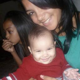 Vou lutar, vou lutar, jamais vou desistir
te dou o céu te dou o mundo todo pra te ver feliz♫