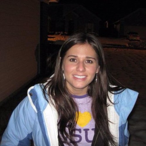 7YogaGirl's profile picture. Dietitian. Dog Lover. Star Wars Nerd.